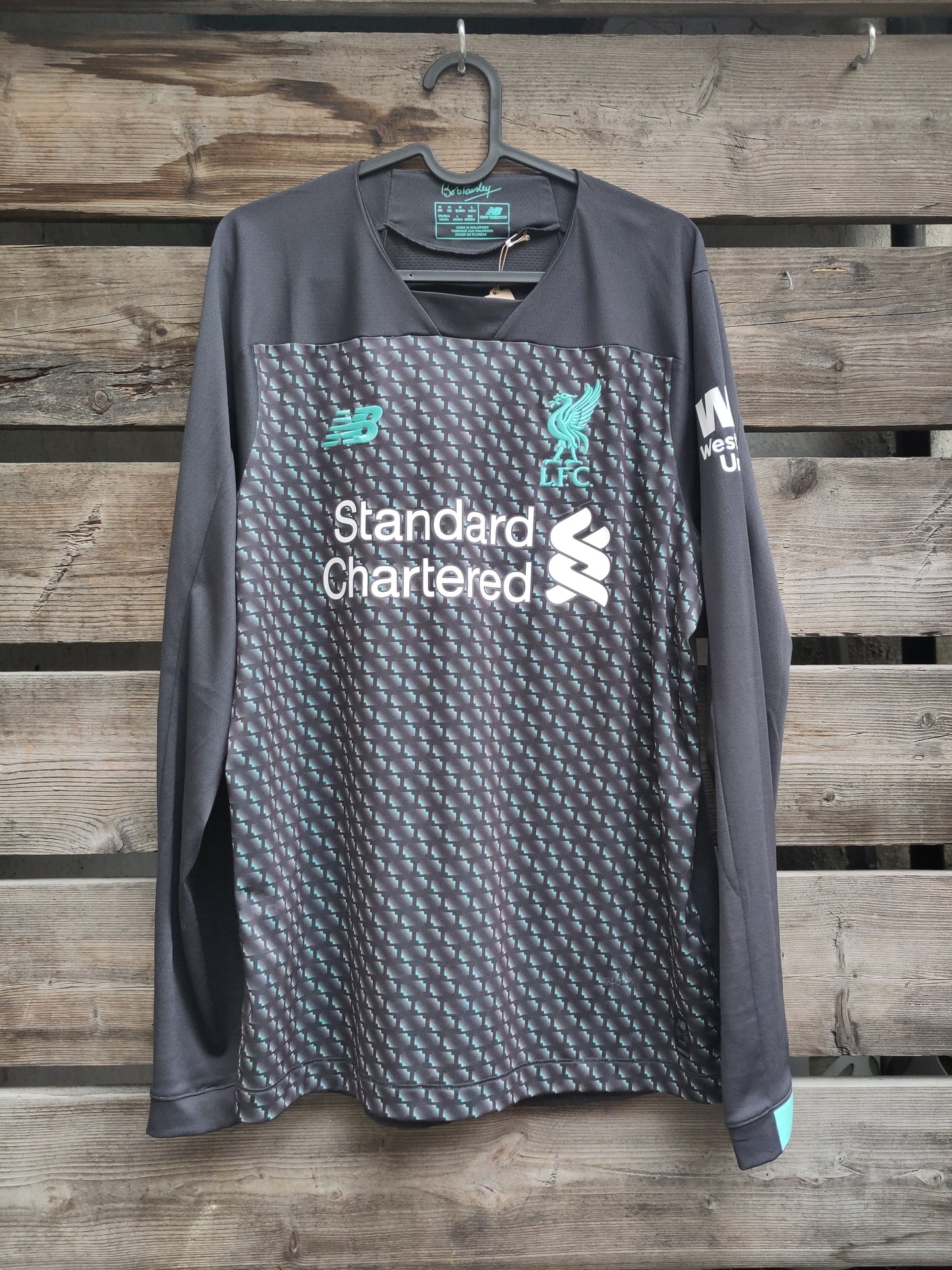 Liverpool drakt 2019-20 tredje