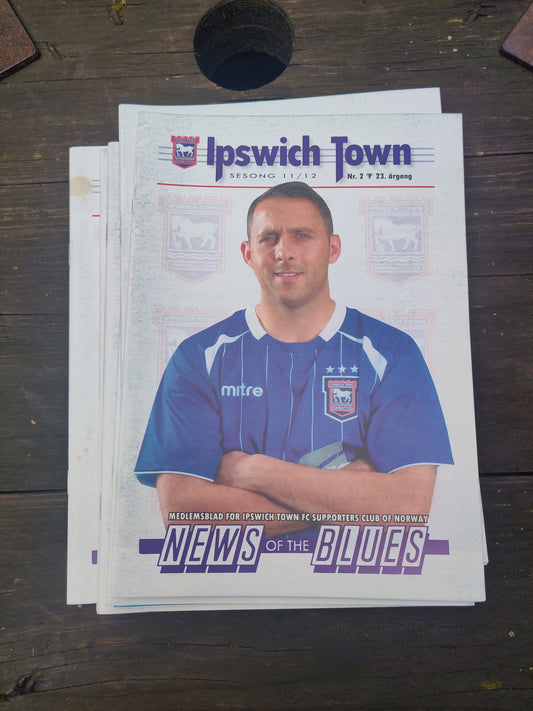 Ipswich supporters club member magazine (7 pk)