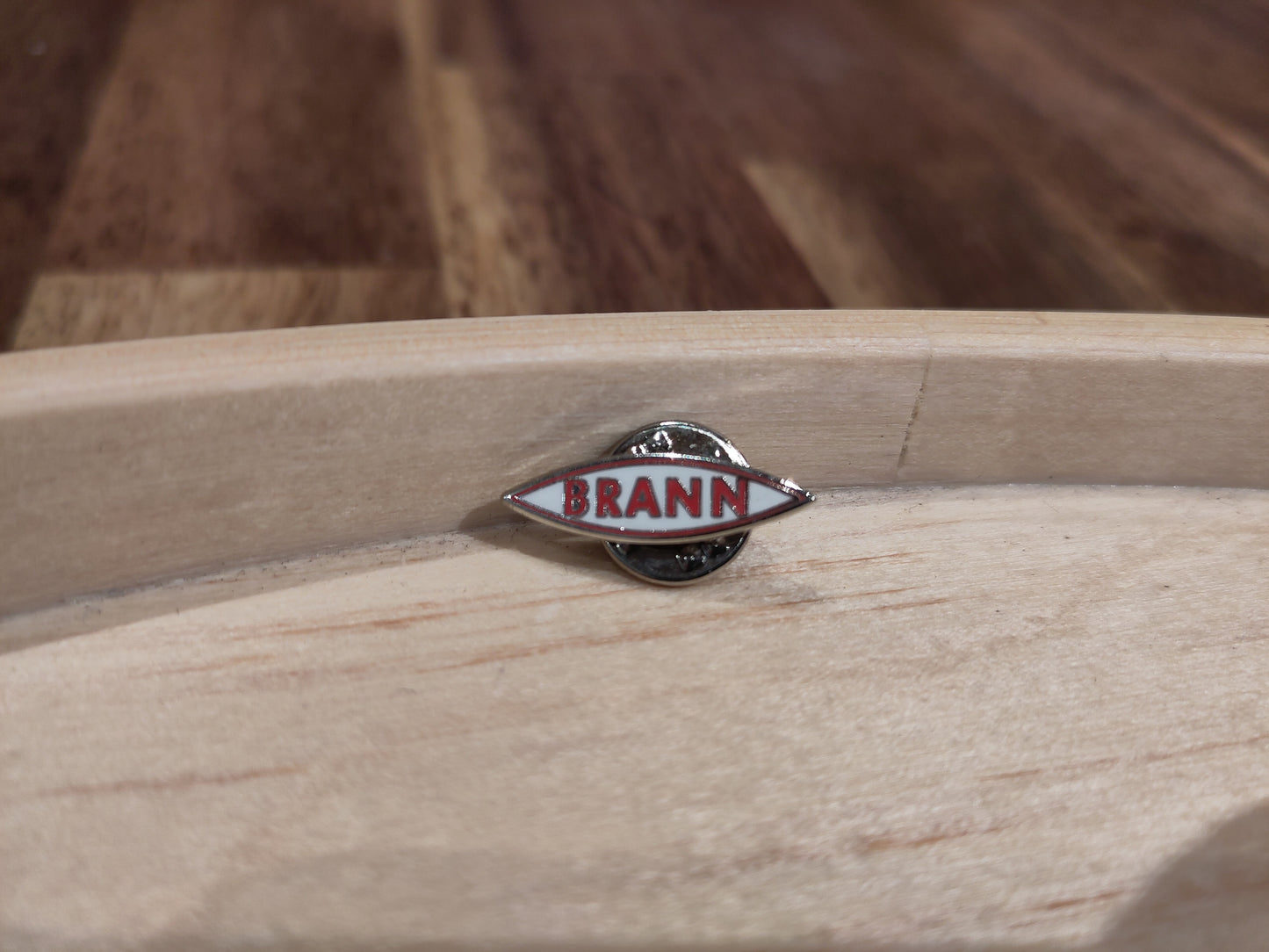 PINS: Diverse norske klubber