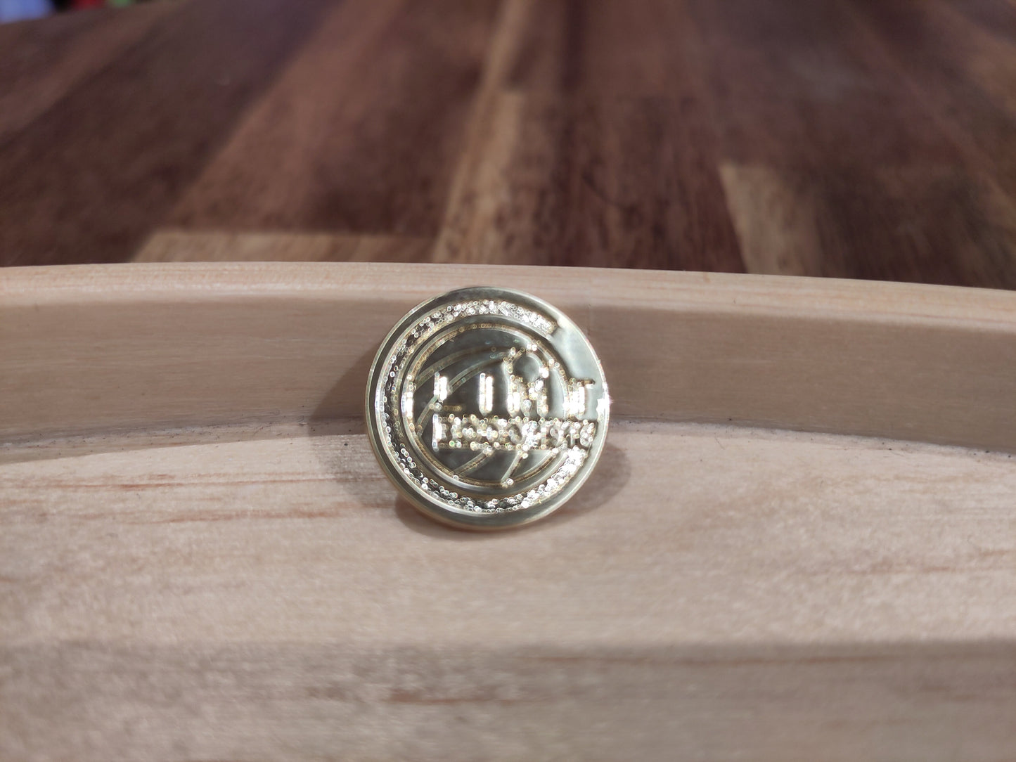 PINS: Diverse norske klubber