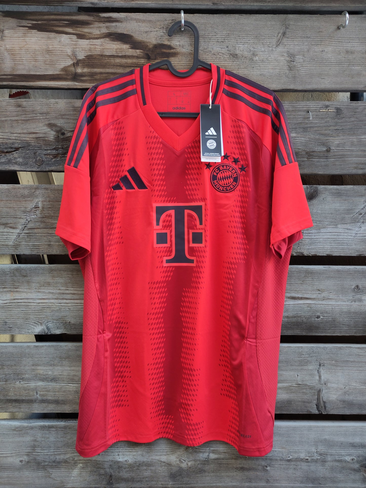 Bayern Munich home shirt 2024-25