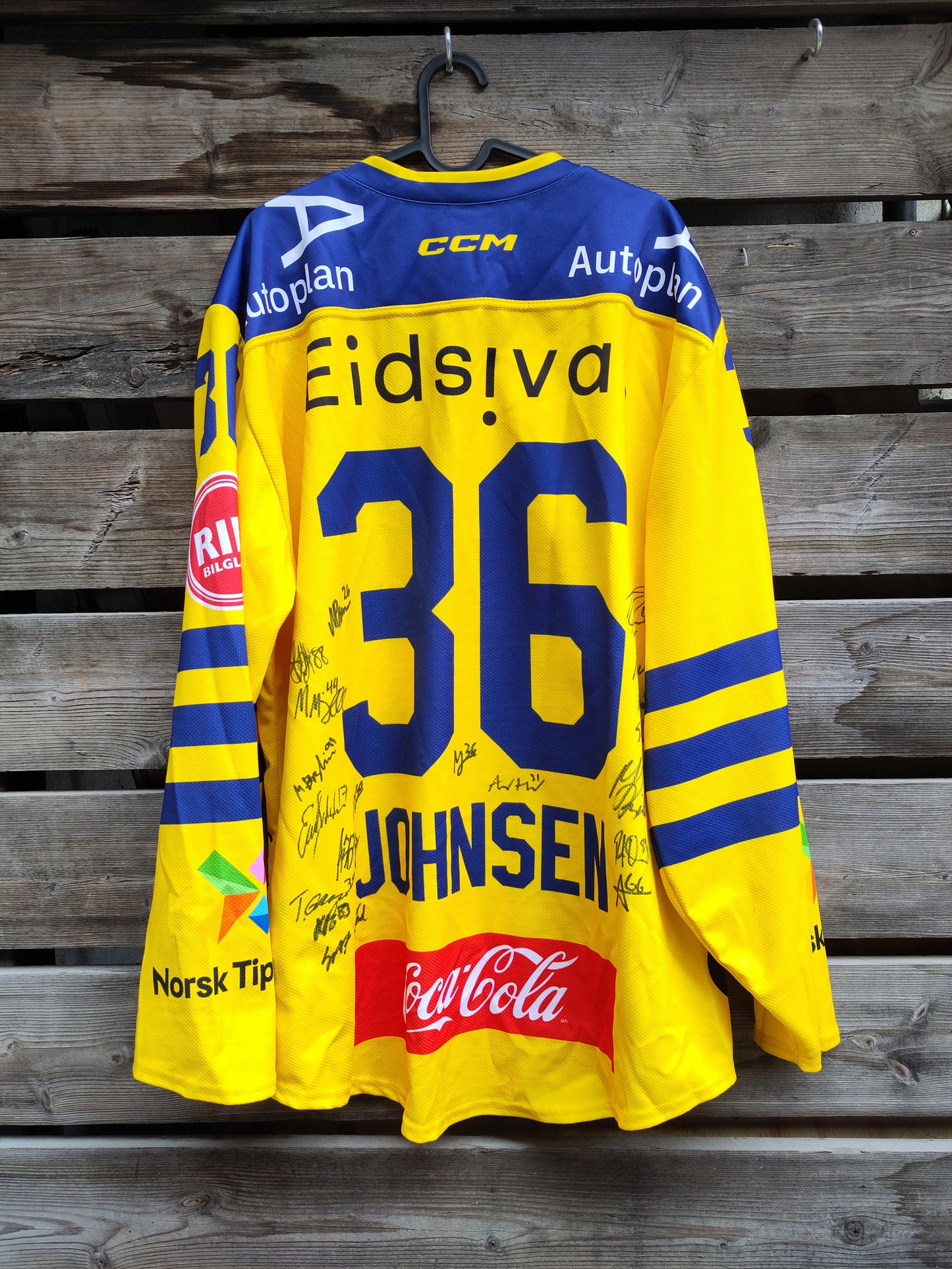 Storhamar Hockey drakt Martin Johnsen signert*