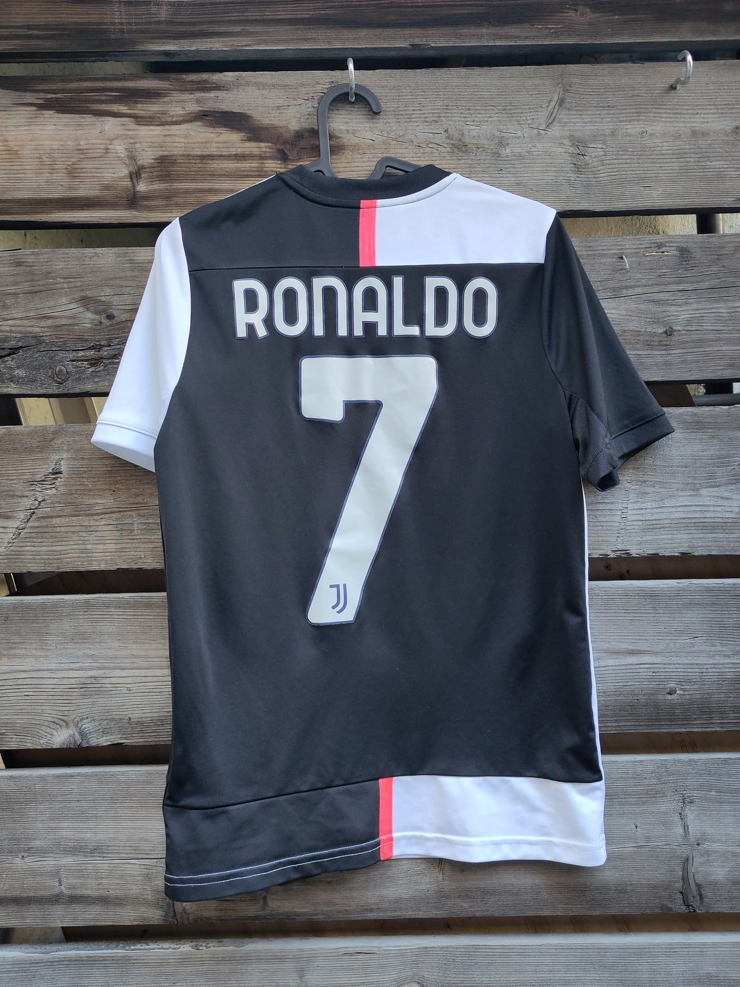 Juventus drakt 2019-20 hjemme Ronaldo