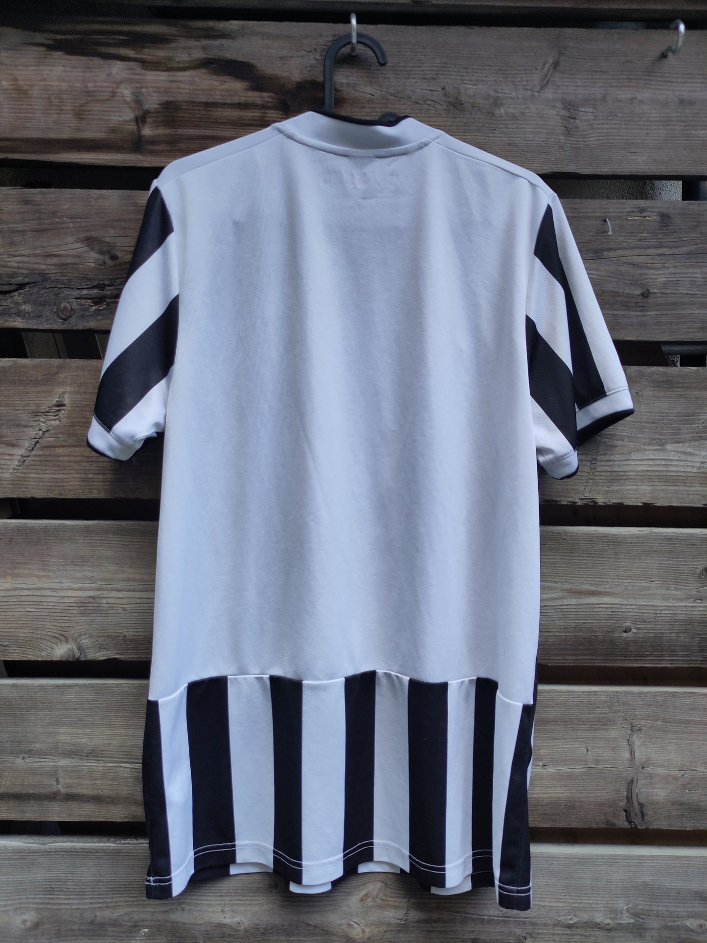 Juventus drakt 2021-22 hjemme