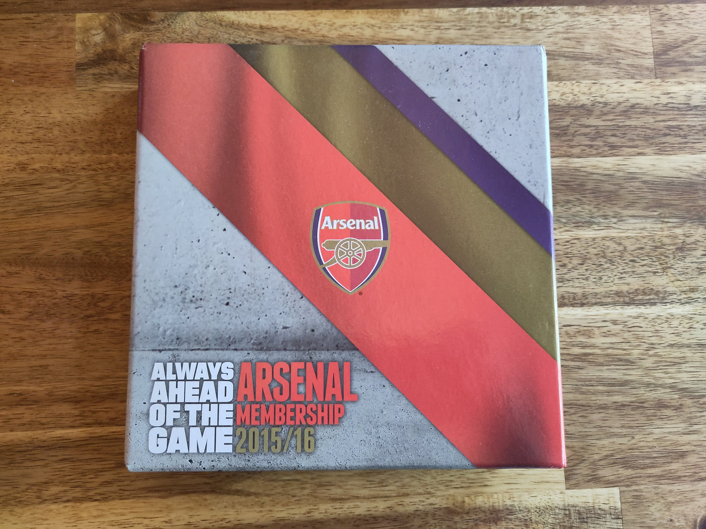 Arsenal medlemspakke 2015-16