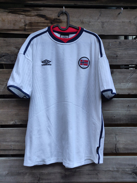 Norge drakt 2000 borte