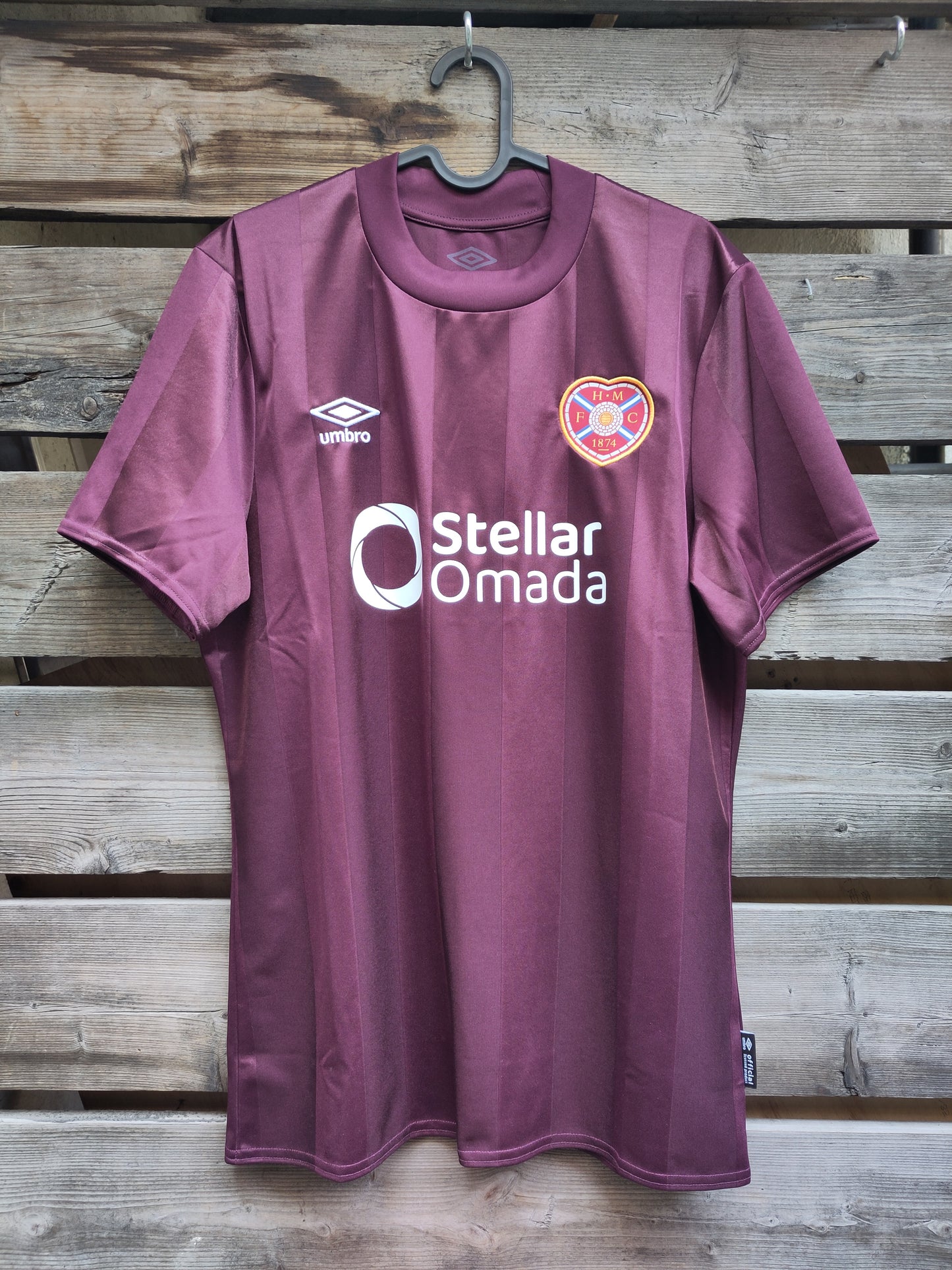 Hearts drakt 2024-25 hjemme