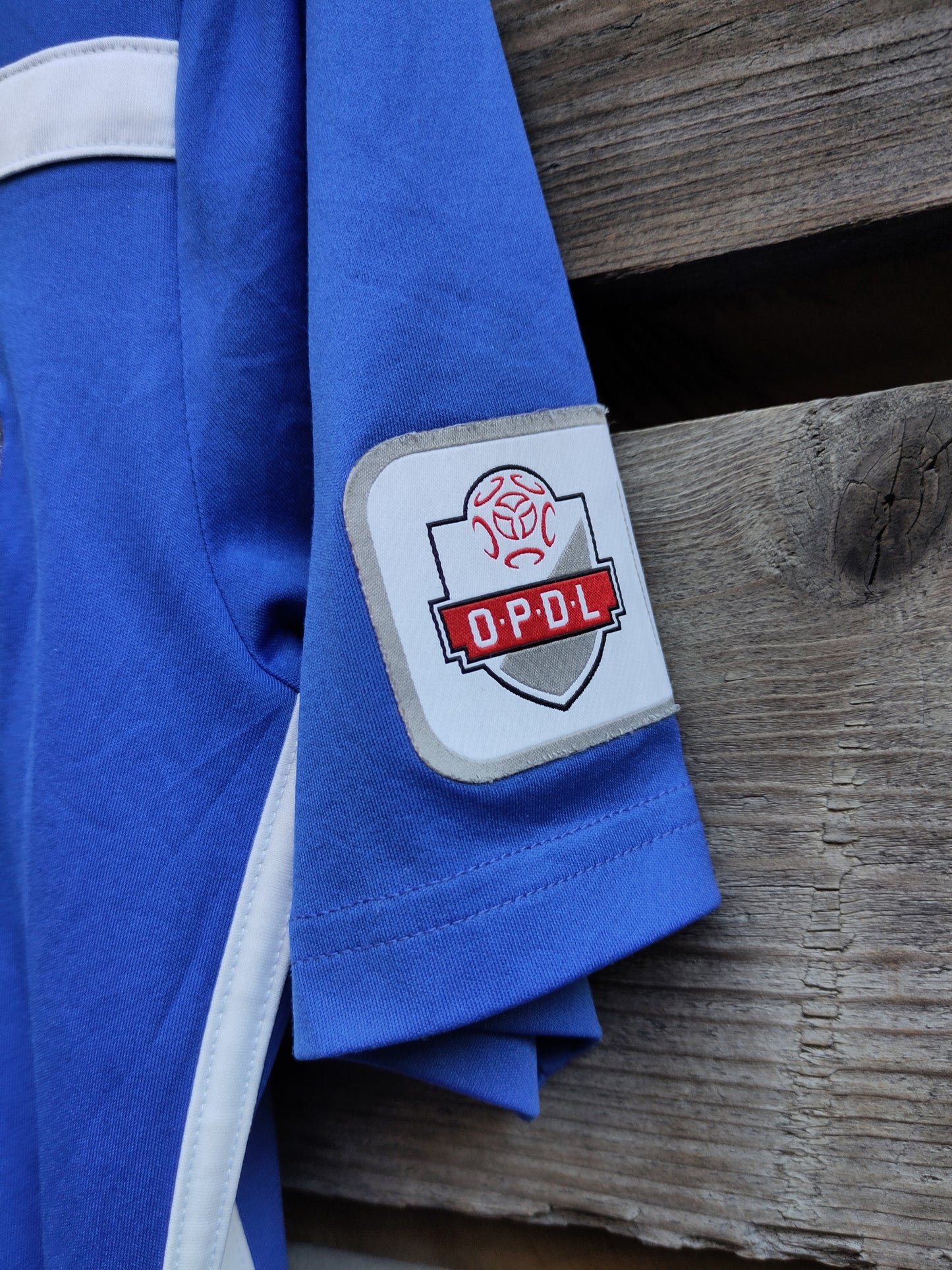 Woodbridge Strikers drakt 2017-18 hjemme (slitt)