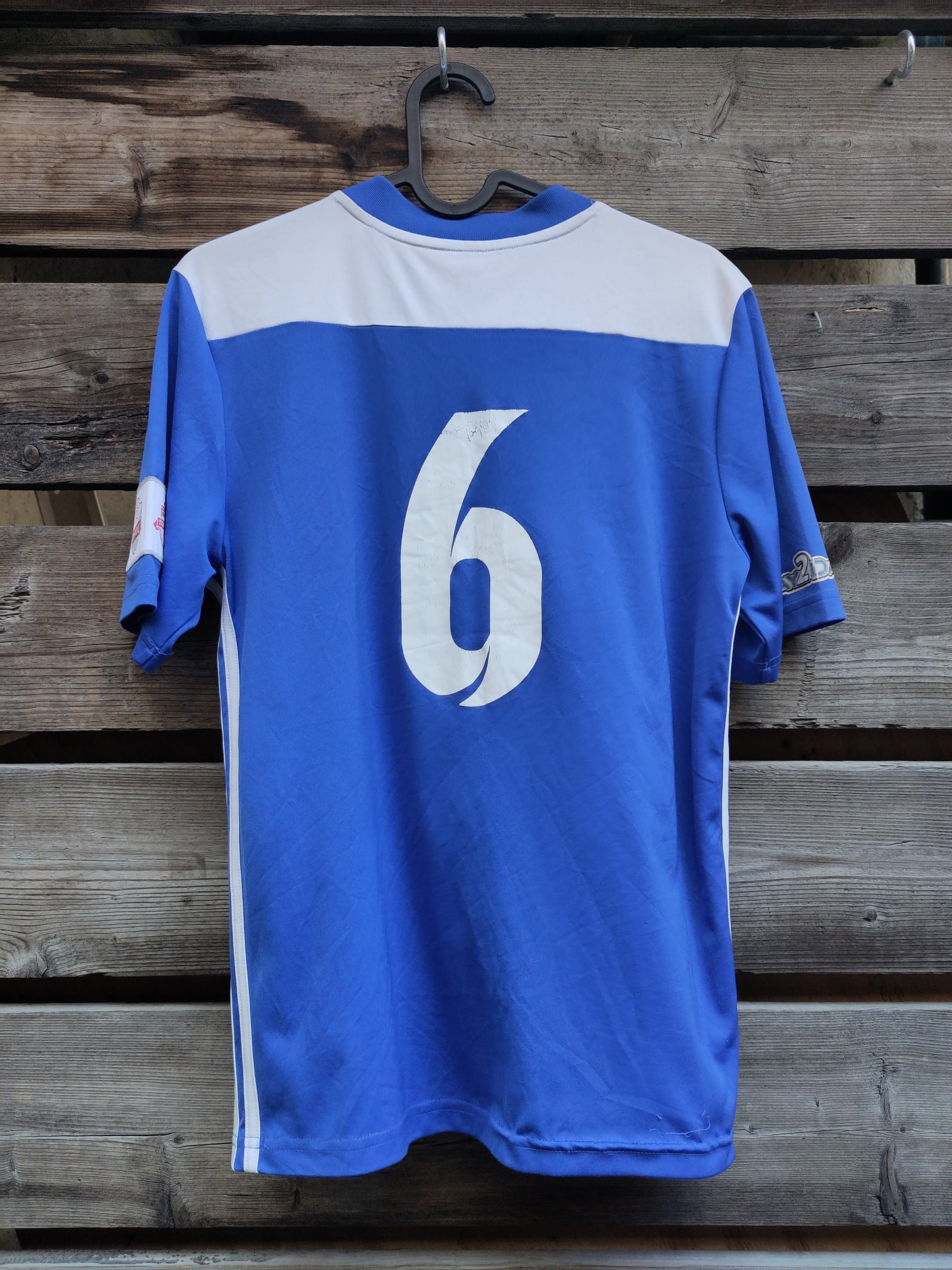 Woodbridge Strikers drakt 2017-18 hjemme (slitt)