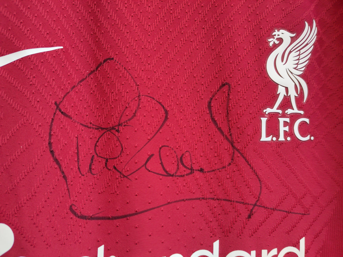 Liverpool drakt 2022-23 hjemme signert Phil Neal