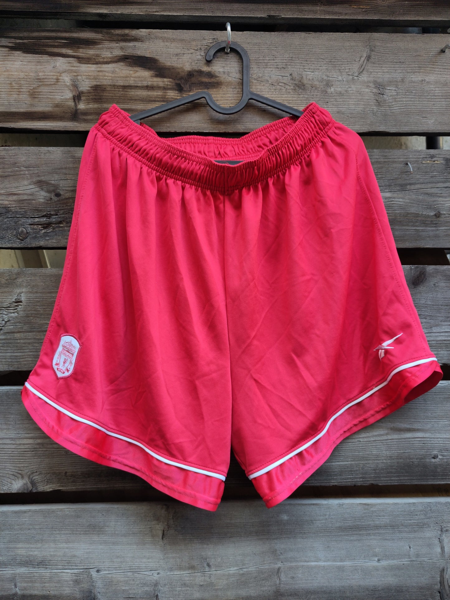 Liverpool shorts 2000-02 hjemme (slitt)