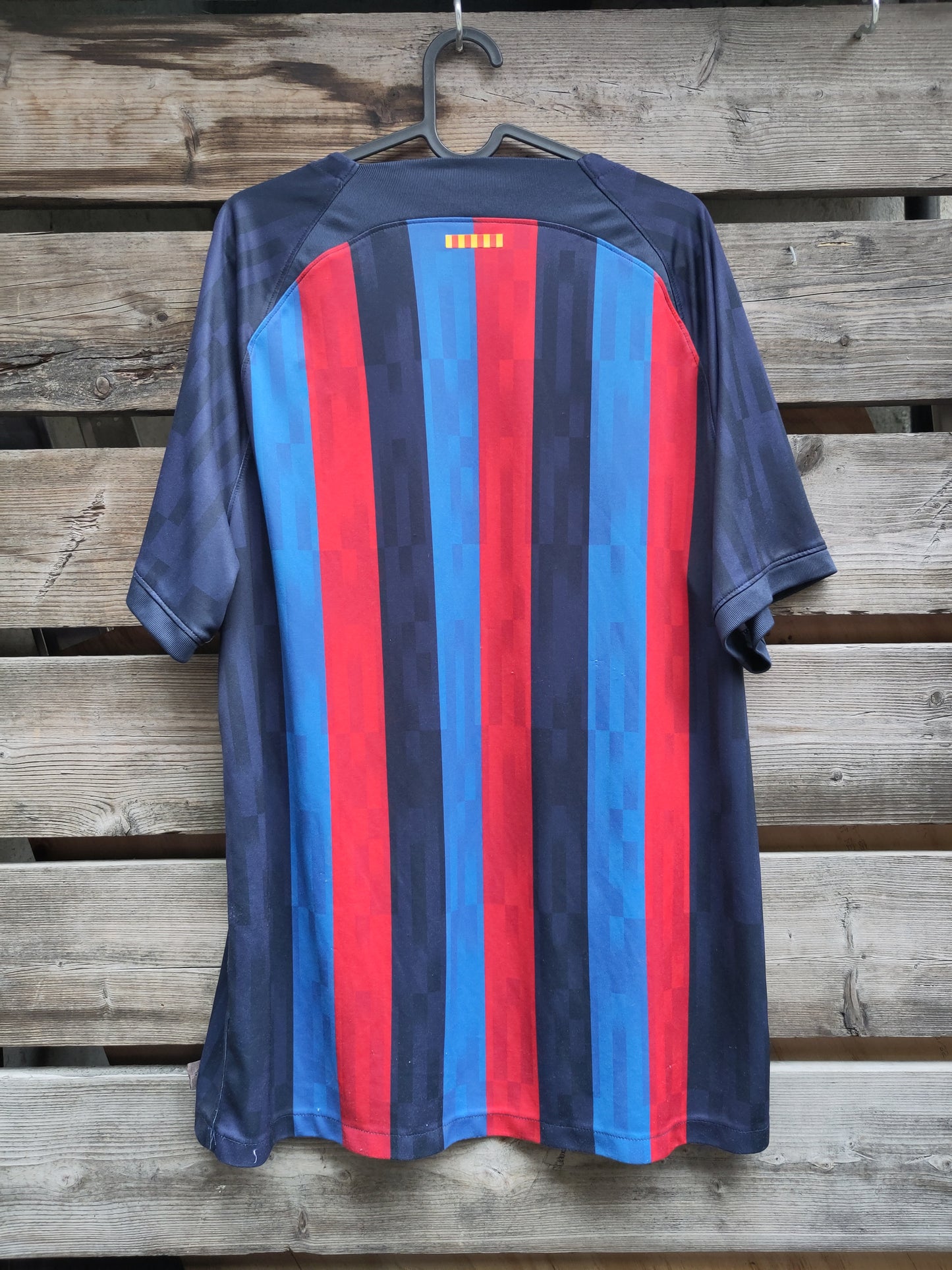 Barcelona drakt 2022-23 hjemme (slitt)