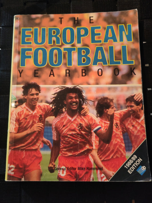BOK: The European Football Yearbook 1988-89