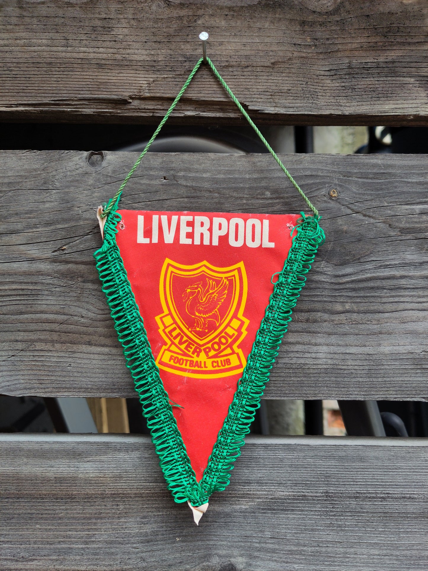 Liverpool vimpel v2 (slitt)