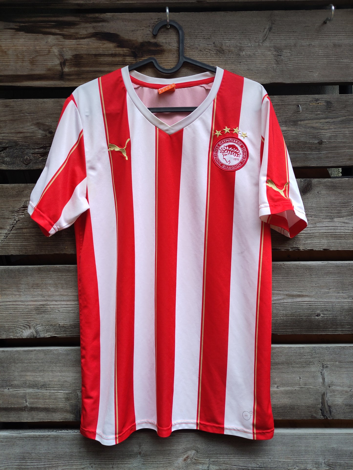 Olympiakos drakt 2013-14 hjemme