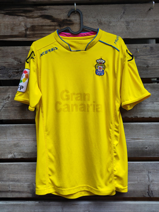 Las Palmas drakt 2015-16 hjemme (slitt)