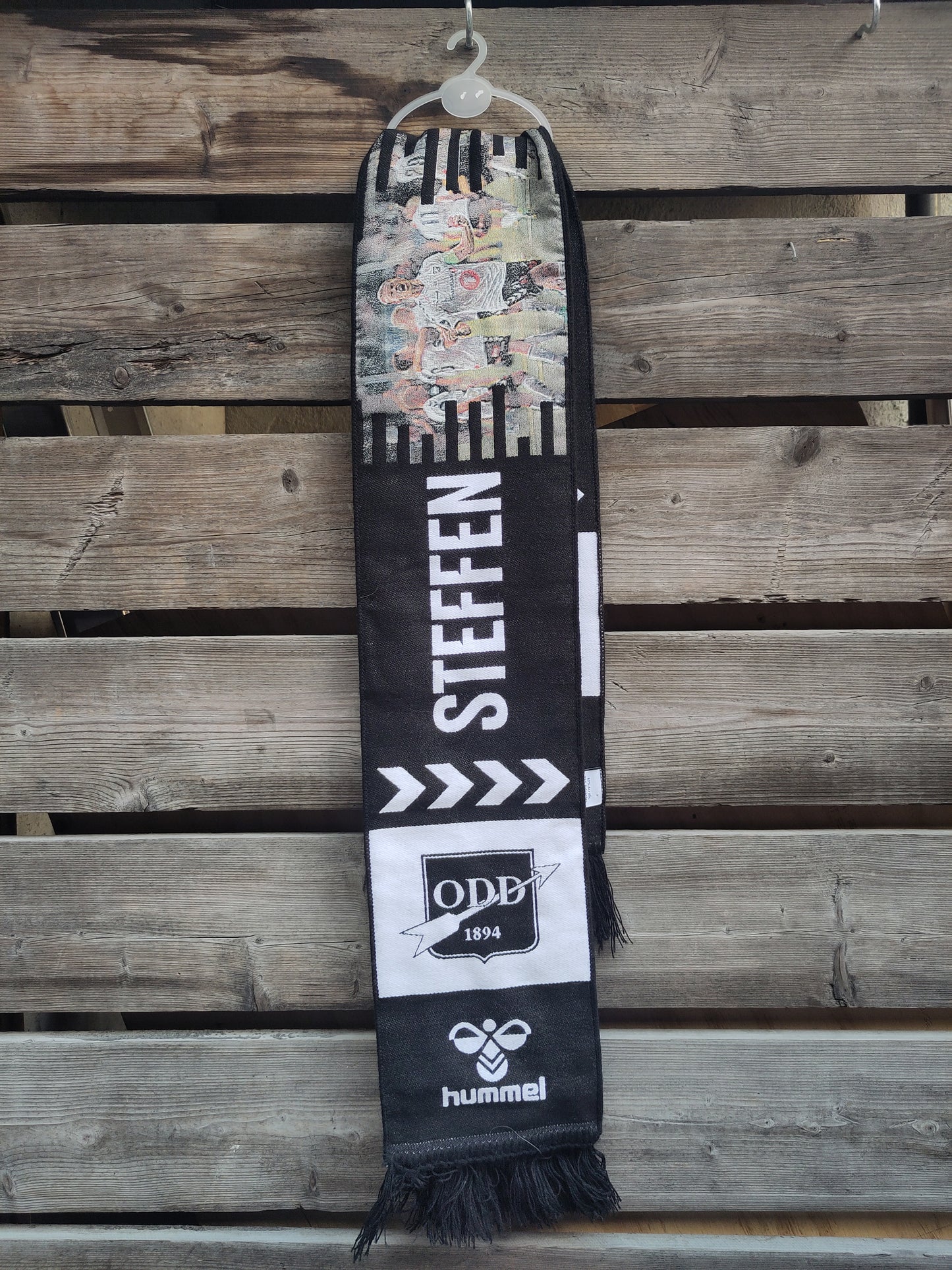 Odd skjerf Steffen Hagen