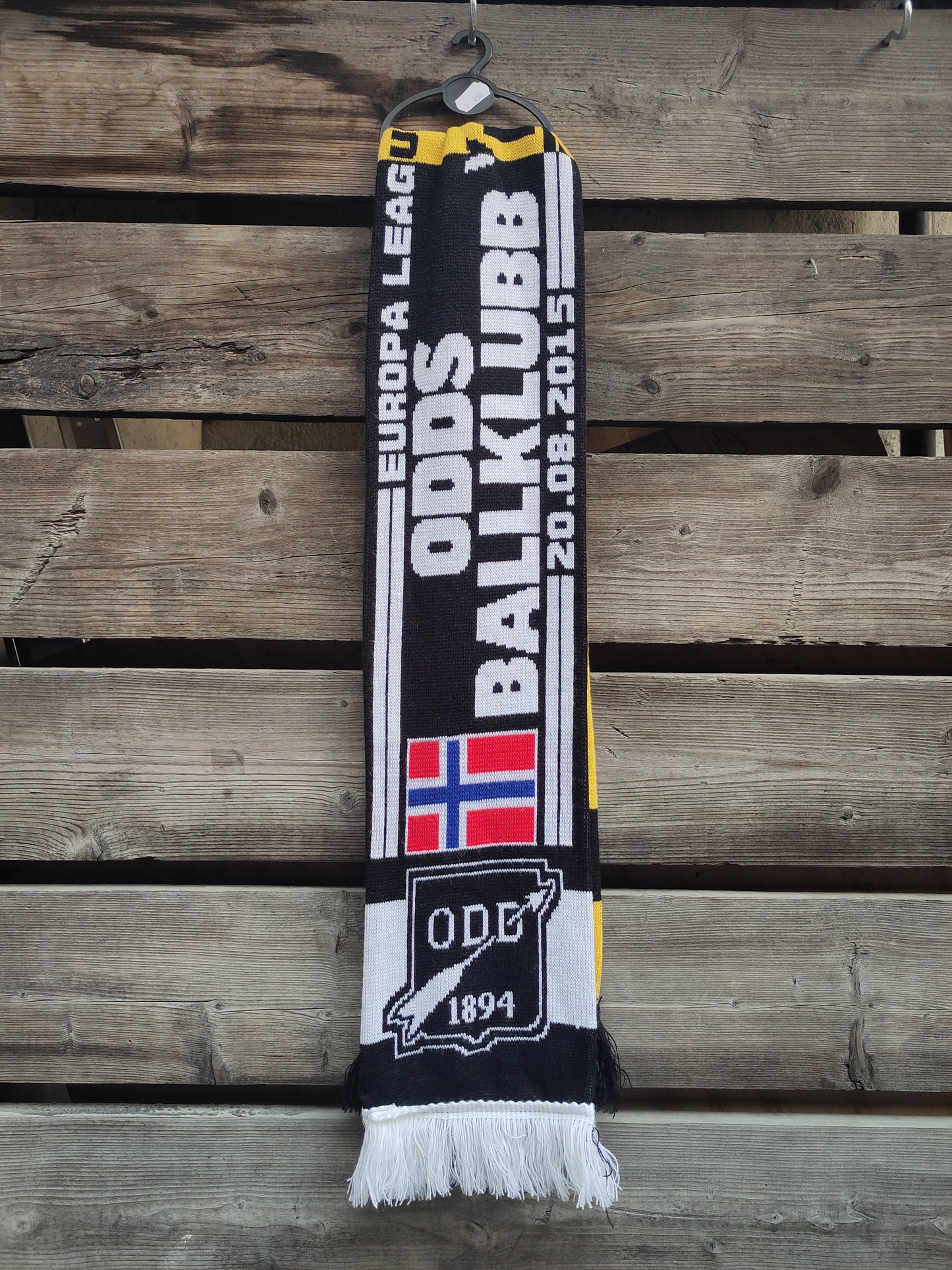 Odd skjerf half&half Borussia Dortmund Europa League 2015