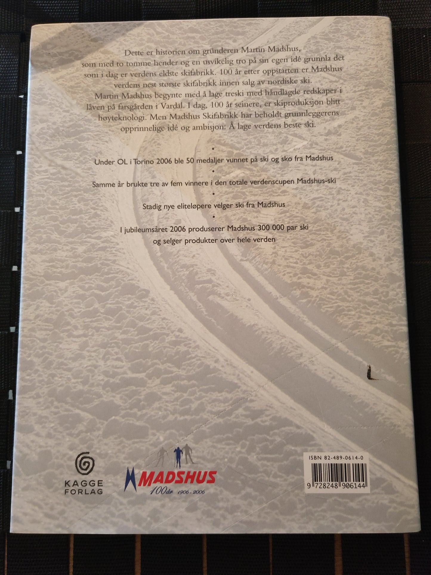 BOK: Først i sporet - på Madshus-ski gjennom 100 år (Møller)