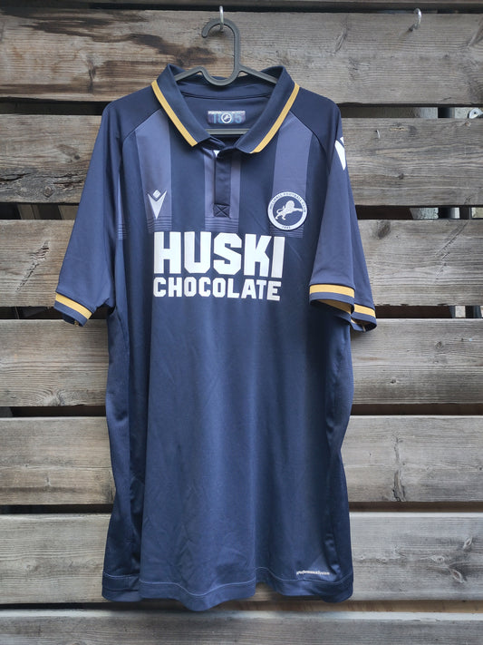 Millwall drakt 2021-22 hjemme