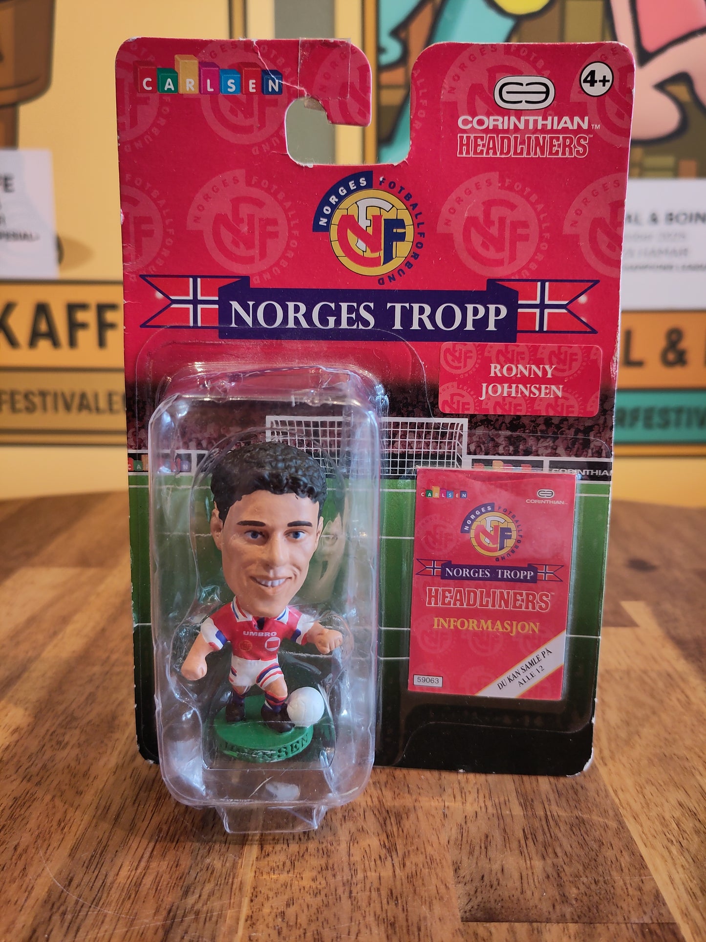 Football figure Corinthian Norway Øyvind Leonhardsen