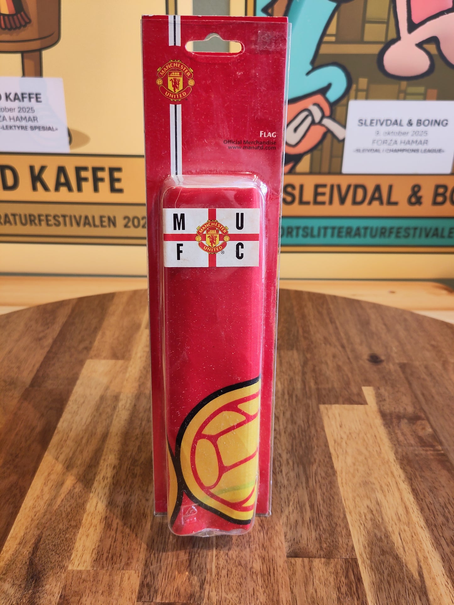 Manchester United flagg* (BNWT)