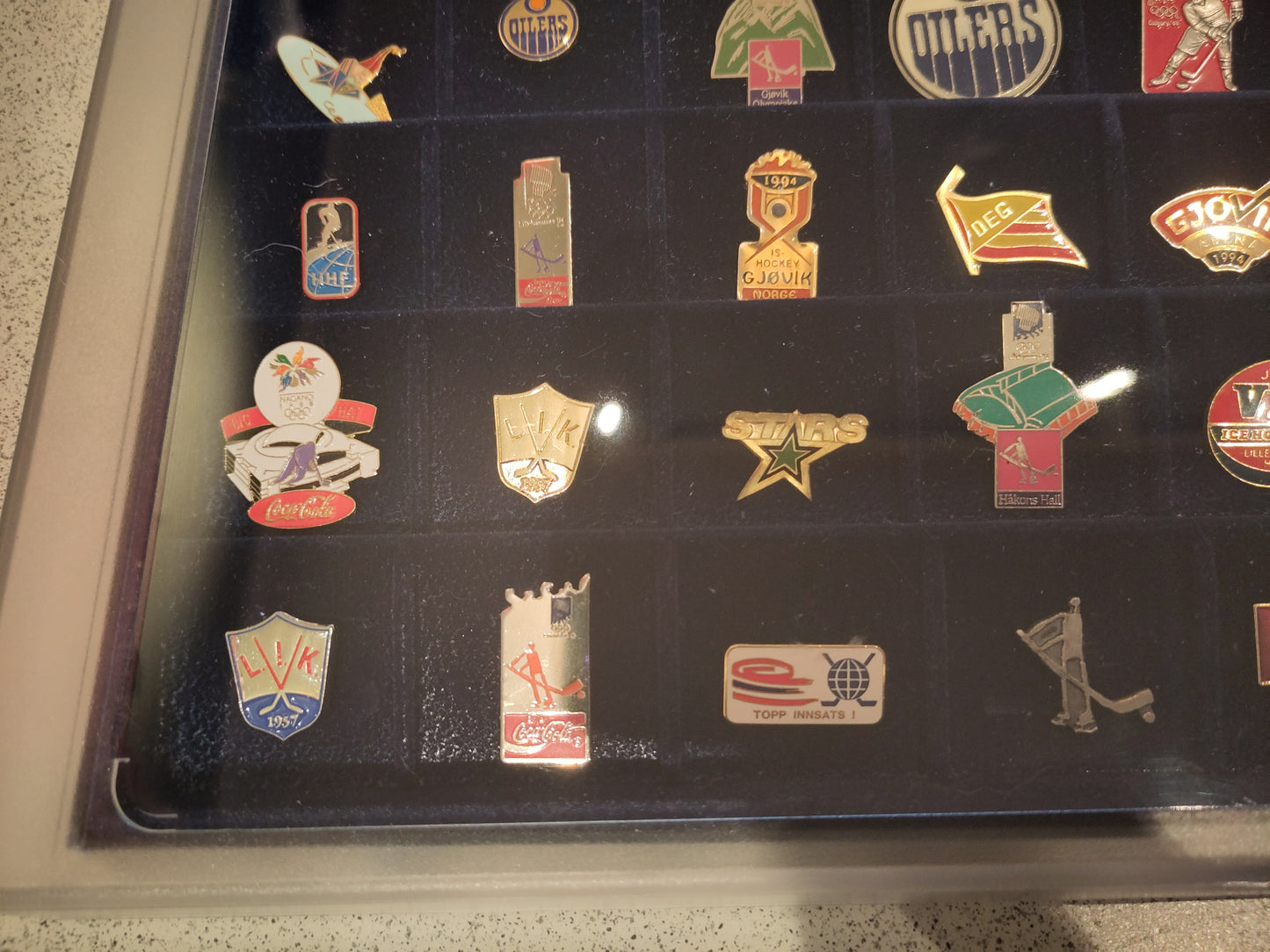 PINS: Diverse ishockey*