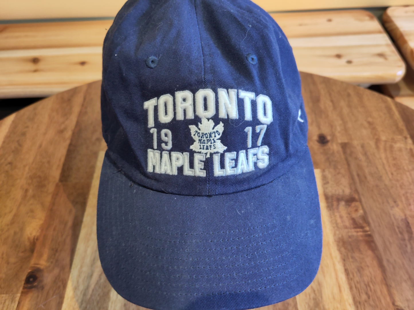 Toronto Maple Leafs caps*