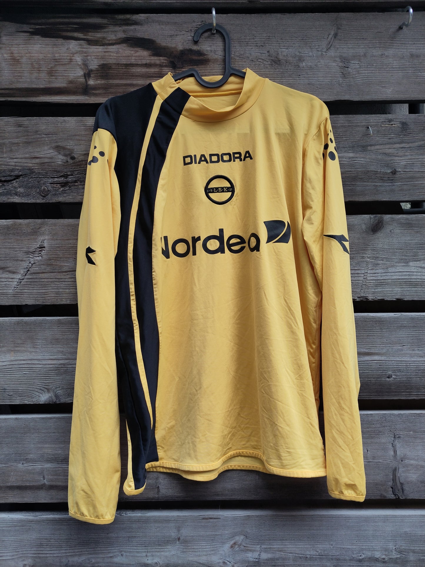 Lillestrøm drakt 2006 hjemme