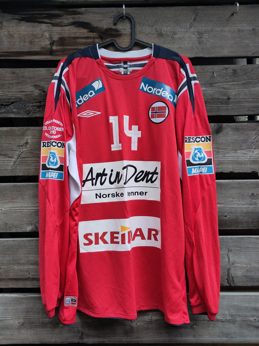 Norge drakt 2010 hjemme Testimonial Match Vidar Riseth utøverbrukt/kampbrukt og signert Tore Pedersen