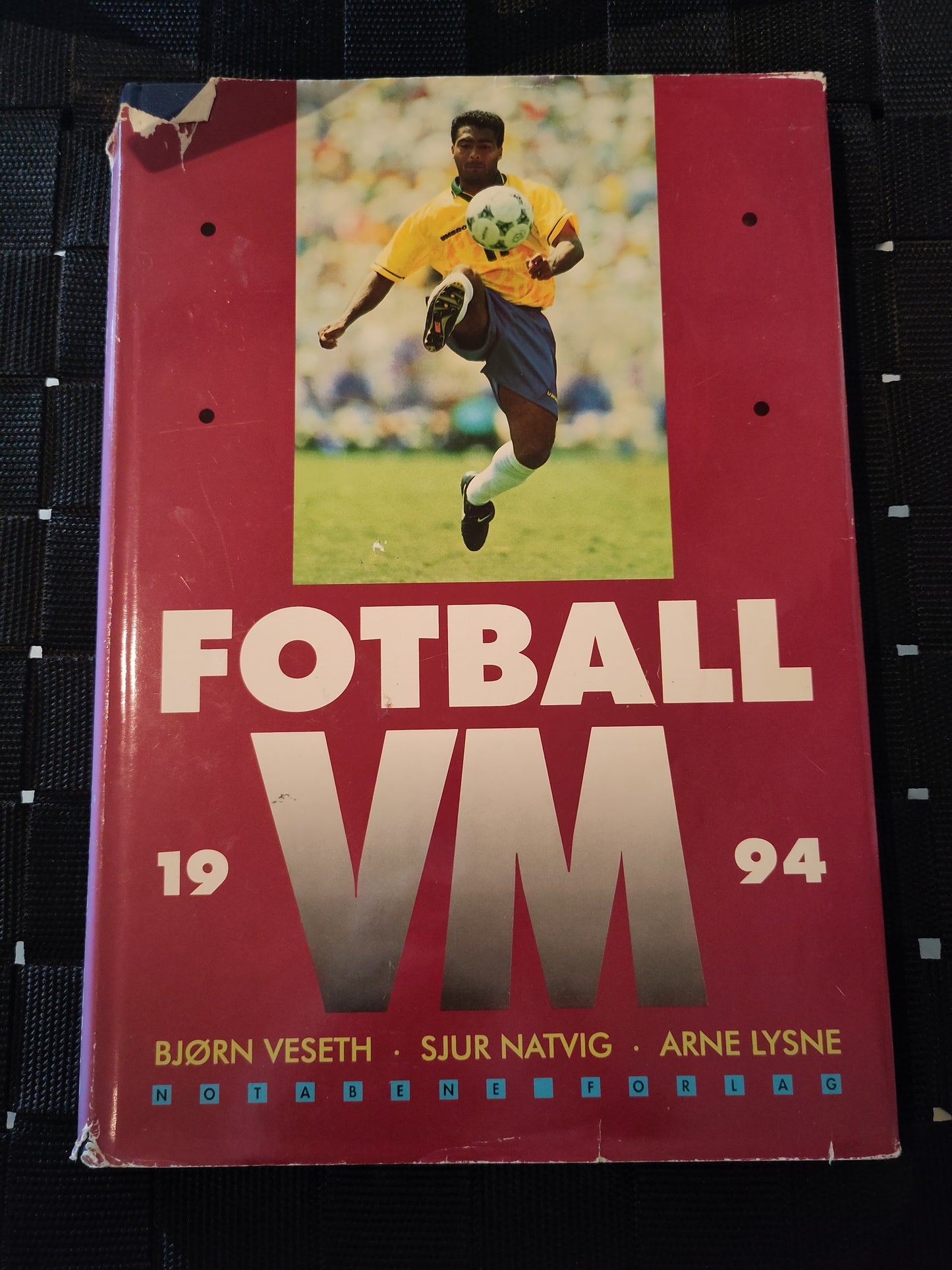 BOK: Fotball-VM 1994 (Veseth/Natvig/Lysne)