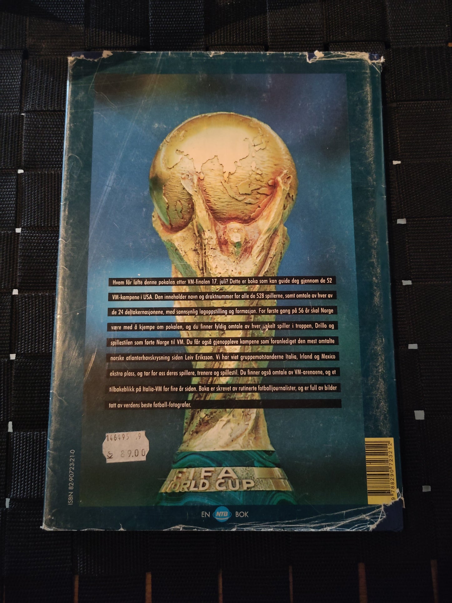 BOK: Guide til fotball-VM 1994 (Veseth/Natvig/Lysne)