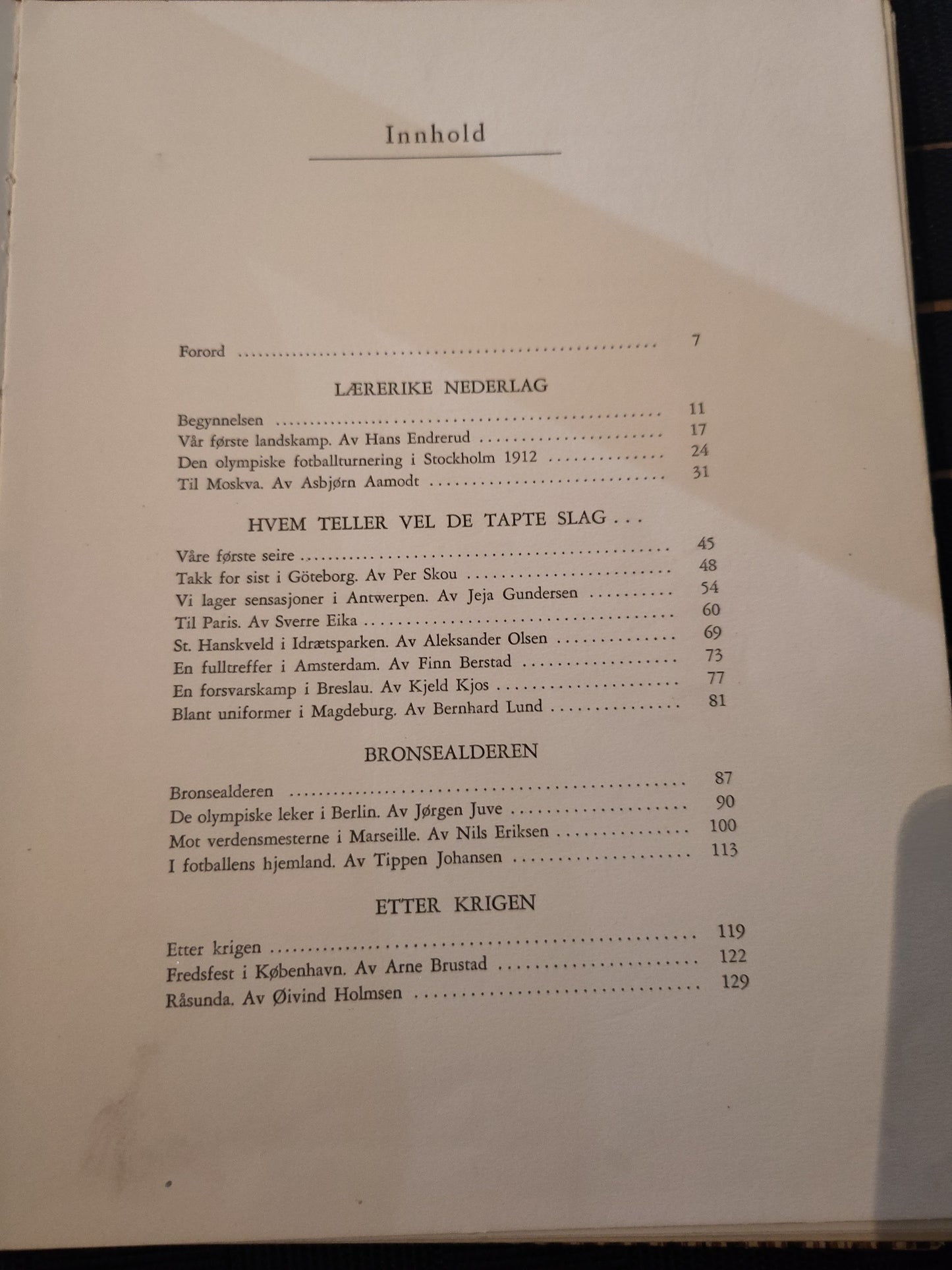 BOK: På tokt med Norges landslag