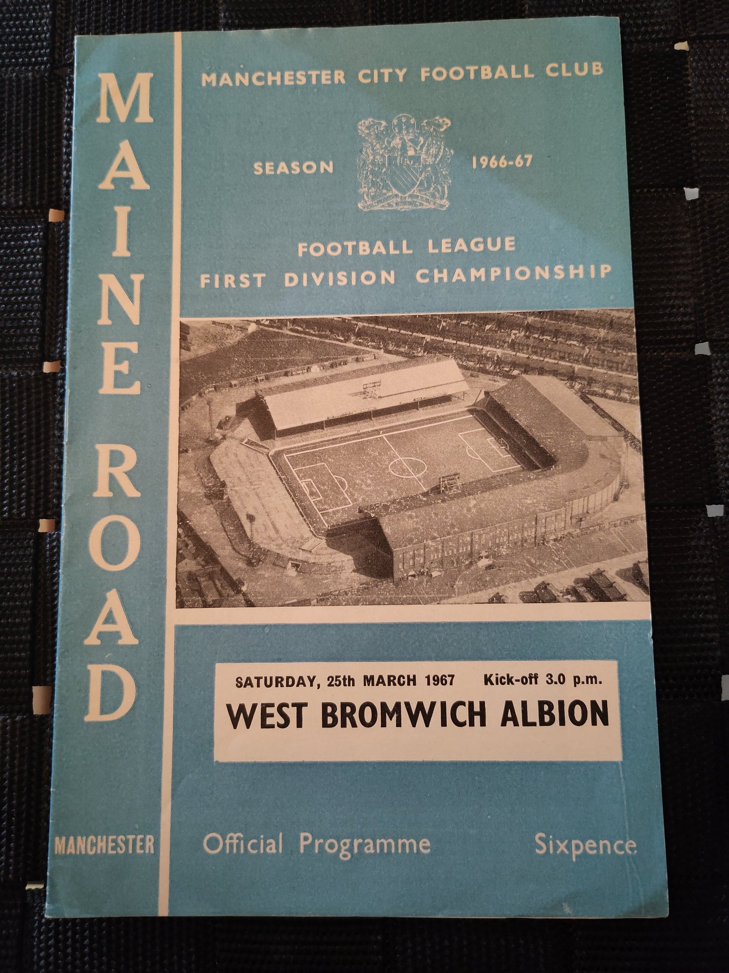 Kampprogram: Diverse engelsk fotball