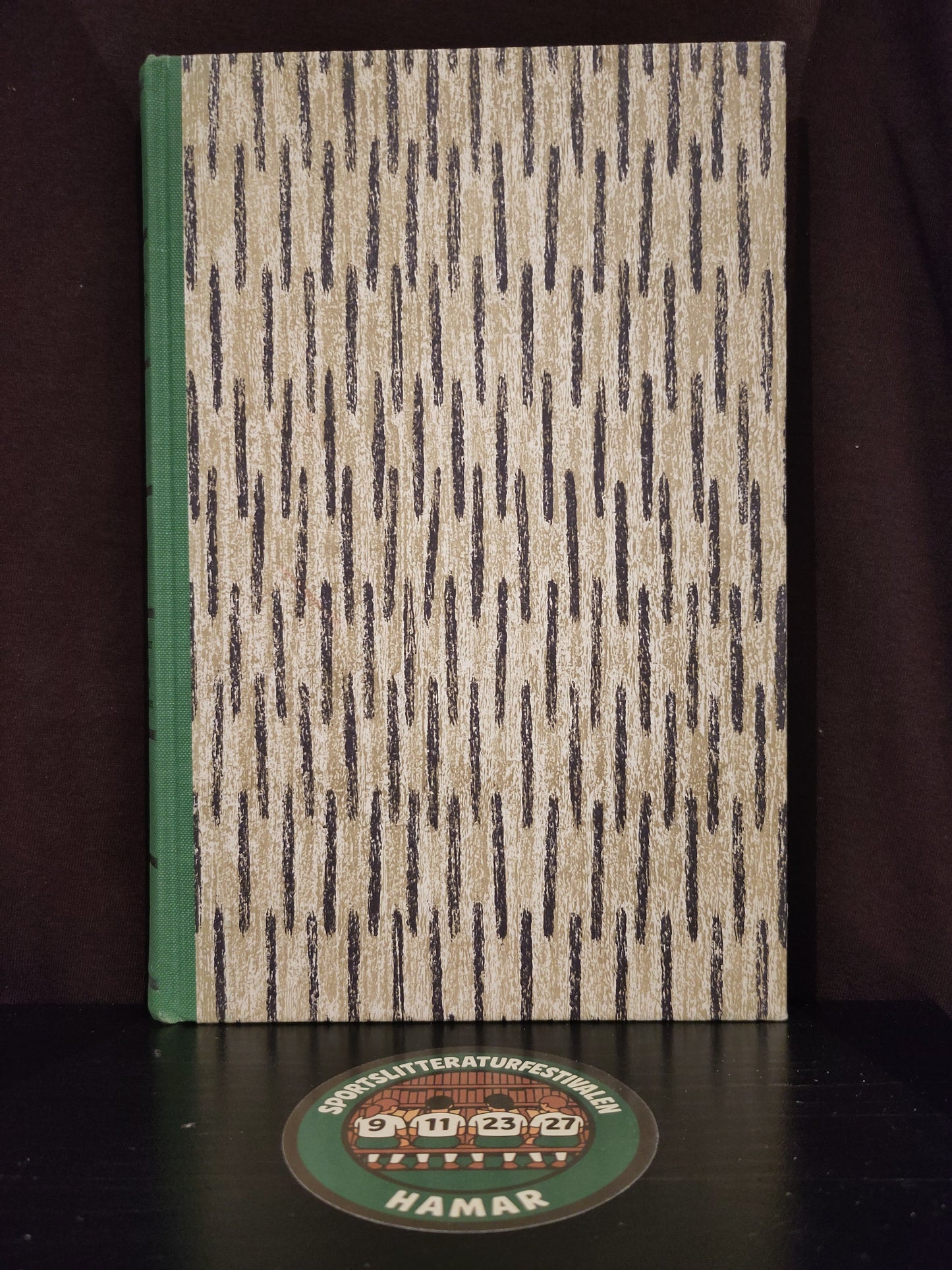 BOK: Fred A. Maier forteller til Knut Bjørnsen