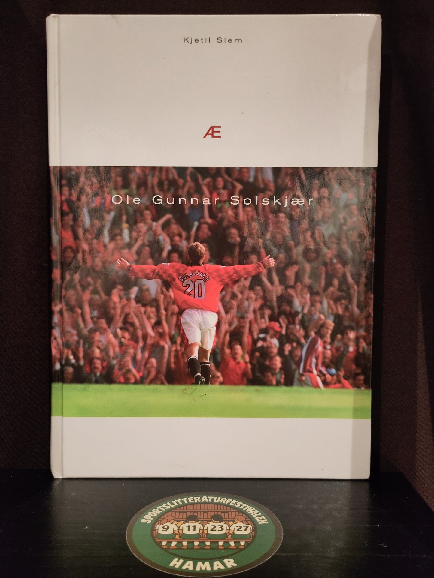BOOK: Æ - Ole Gunnar Solskjær (Kjetil Siem)
