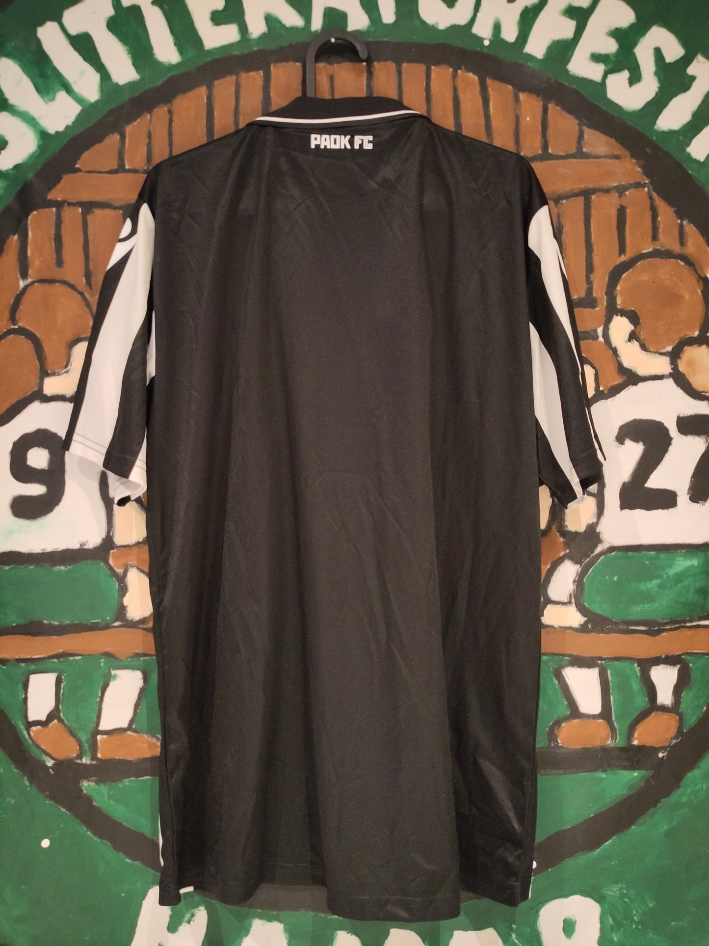 PAOK drakt 2015-16 hjemme