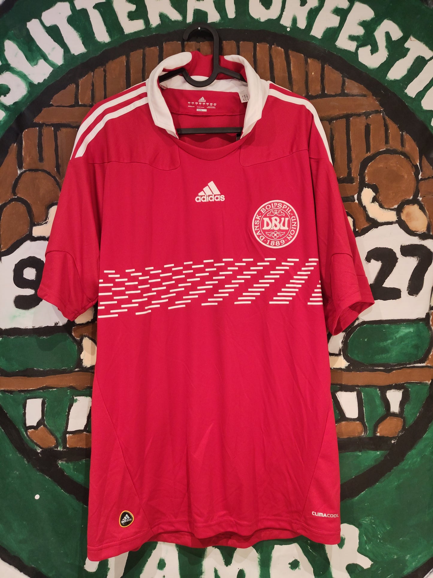 Danmark drakt 2010-11 hjemme (BNWT)