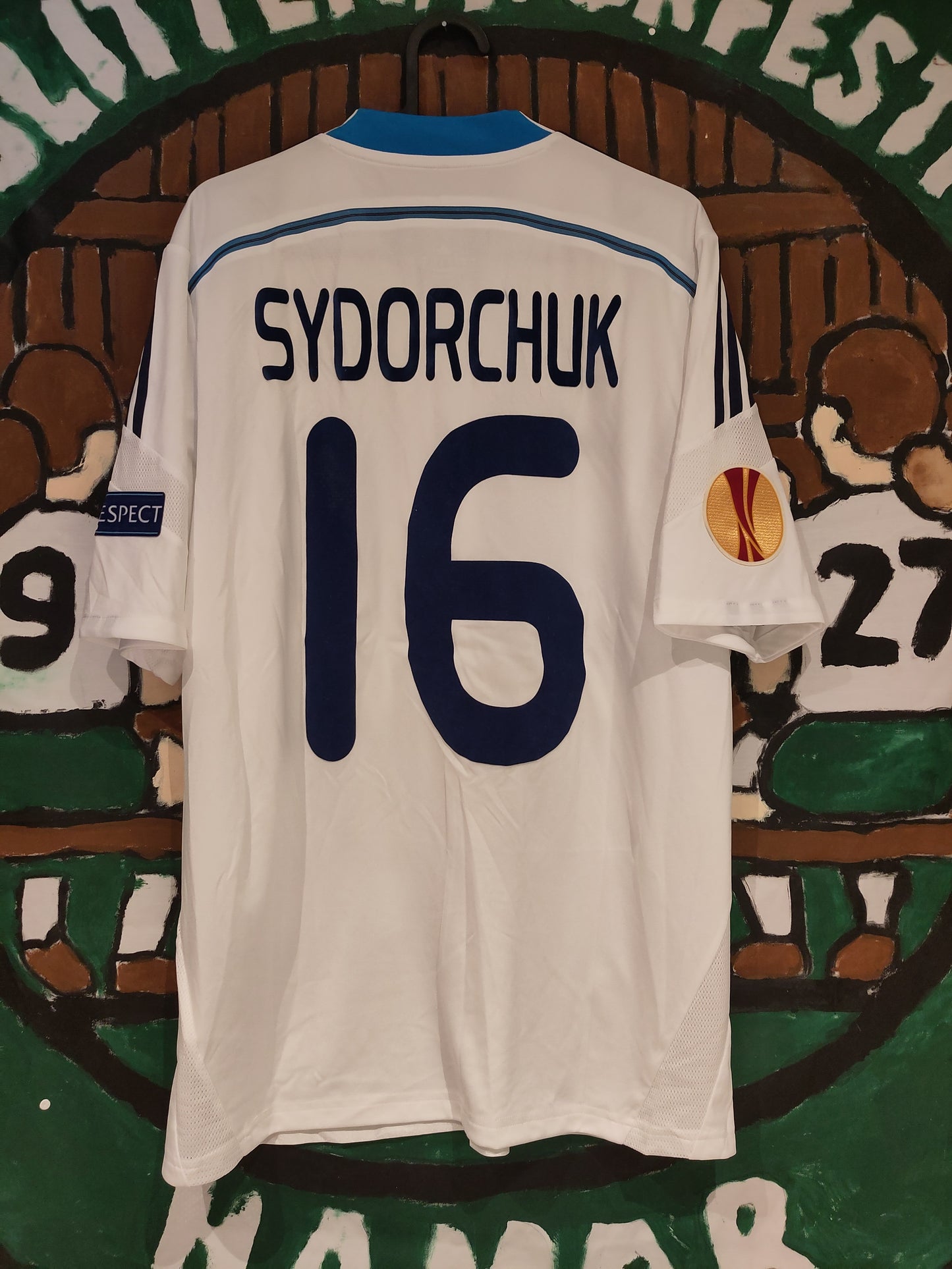Dynamo Kyiv drakt 2014-15 hjemme player issued Sydorchuk
