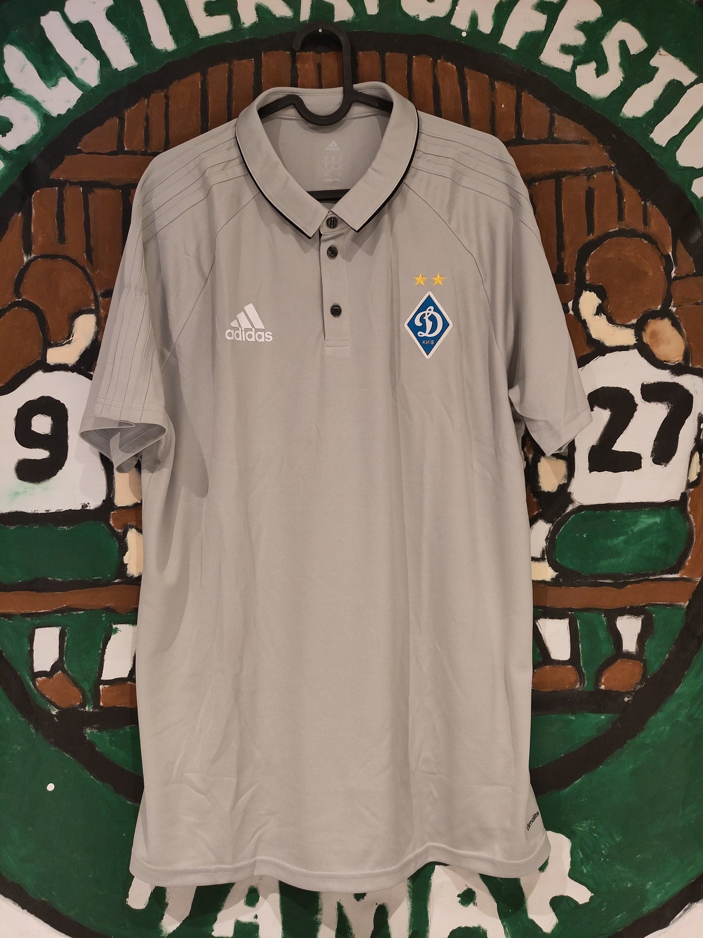 Dynamo Kyiv t-skjorte piquet grå (BNWT)