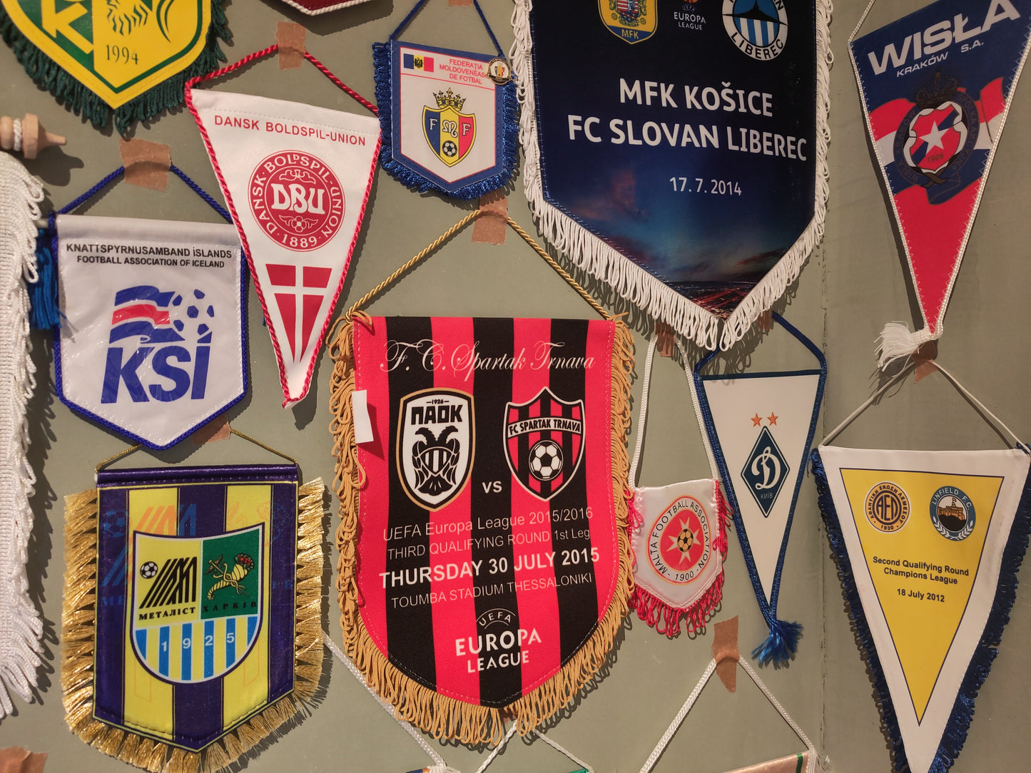 Vimpler: Diverse landslag og lag Europa League/Champions League (++)