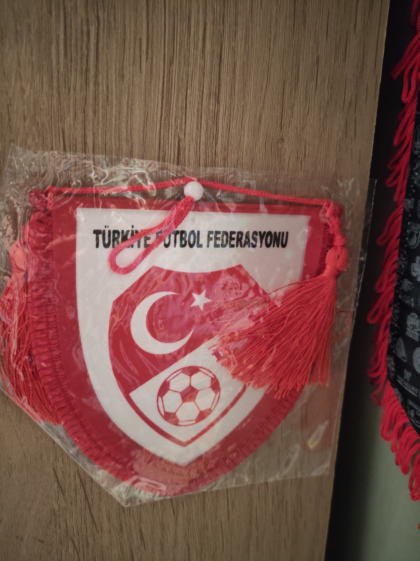 Vimpler: Diverse landslag og lag Europa League/Champions League (++)