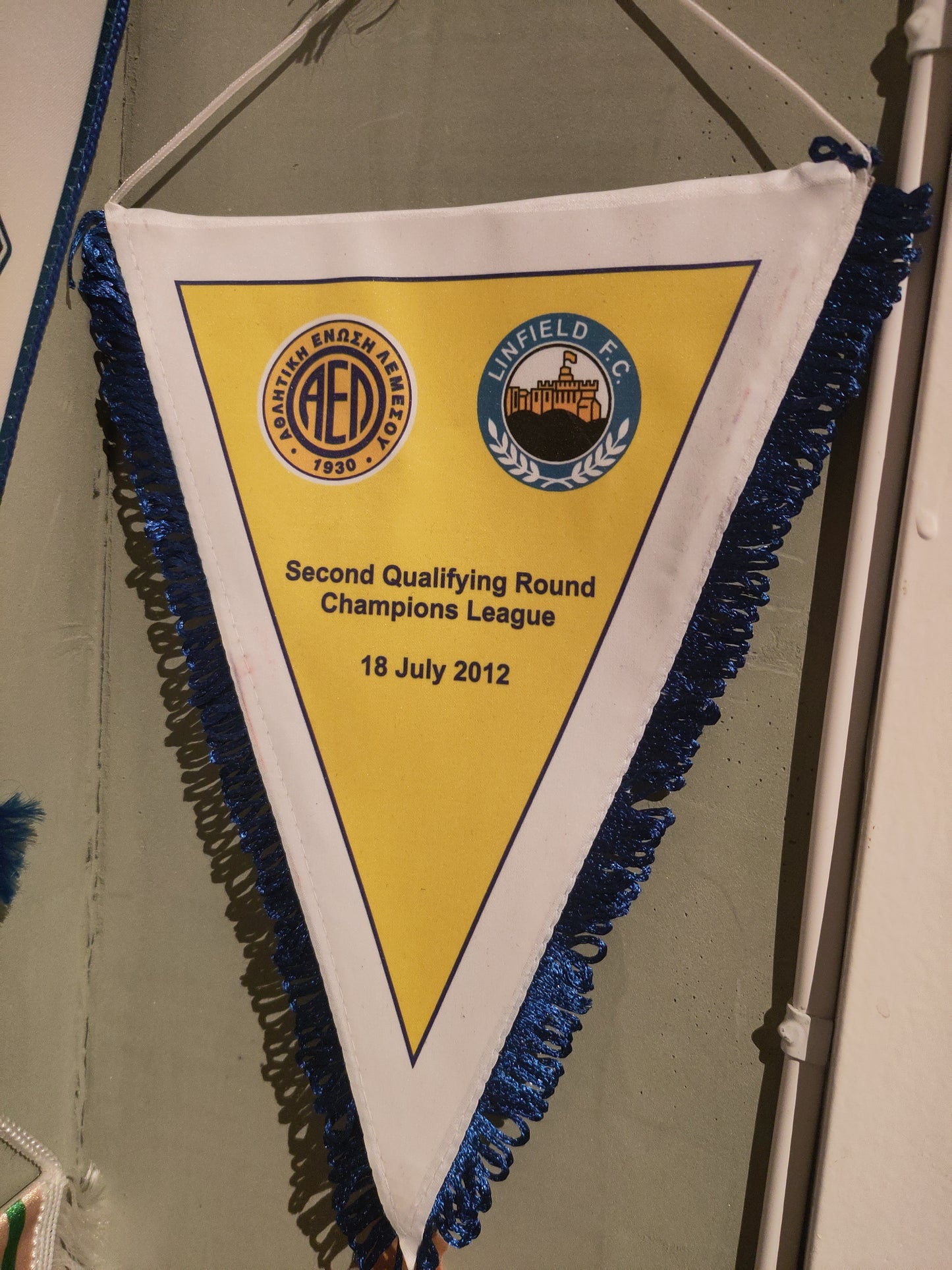 Vimpler: Diverse landslag og lag Europa League/Champions League (++)