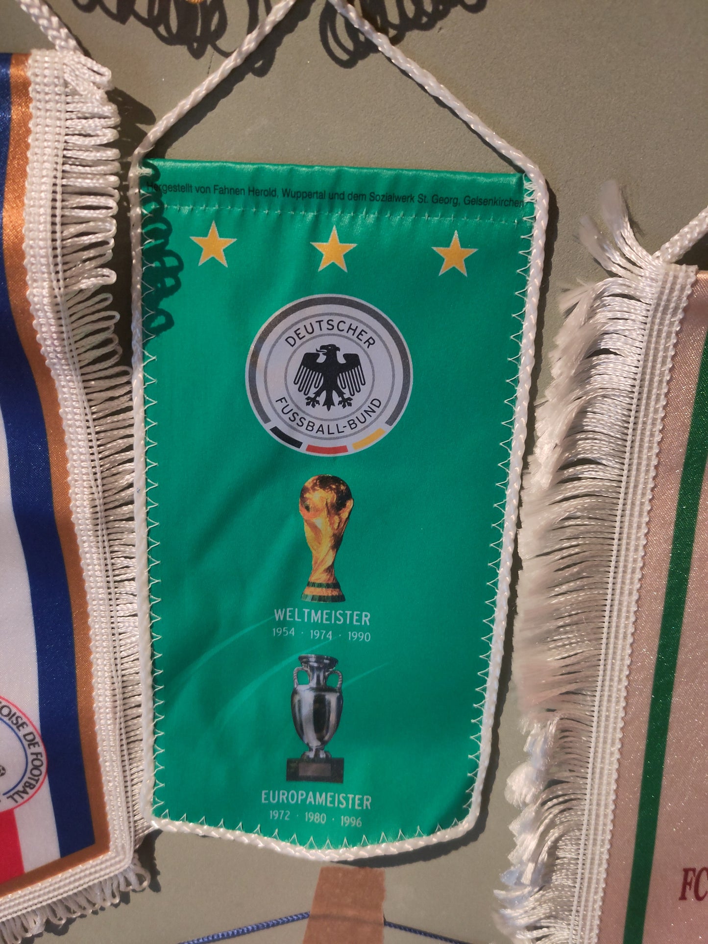 Vimpler: Diverse landslag og lag Europa League/Champions League (++)