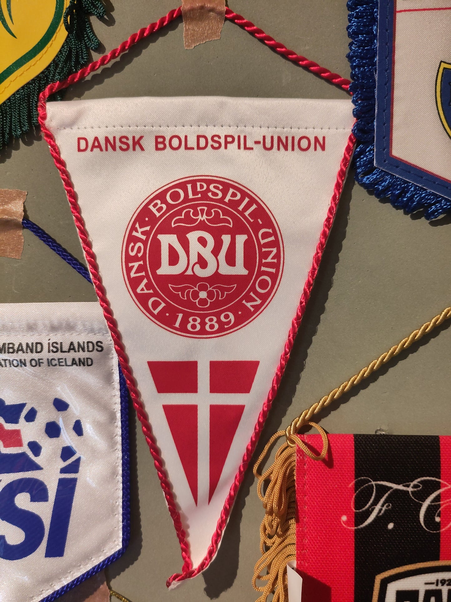 Vimpler: Diverse landslag og lag Europa League/Champions League (++)