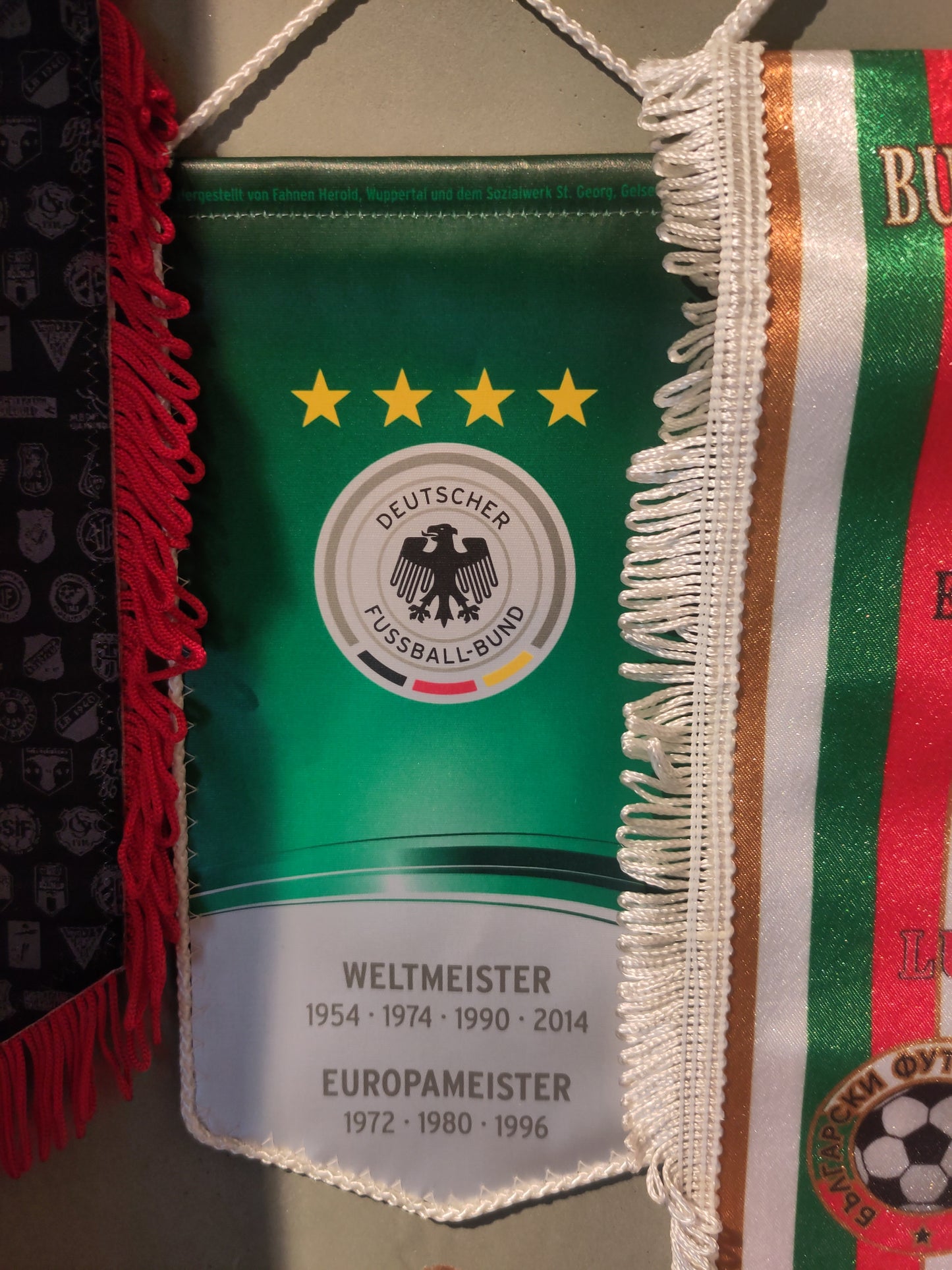 Vimpler: Diverse landslag og lag Europa League/Champions League (++)