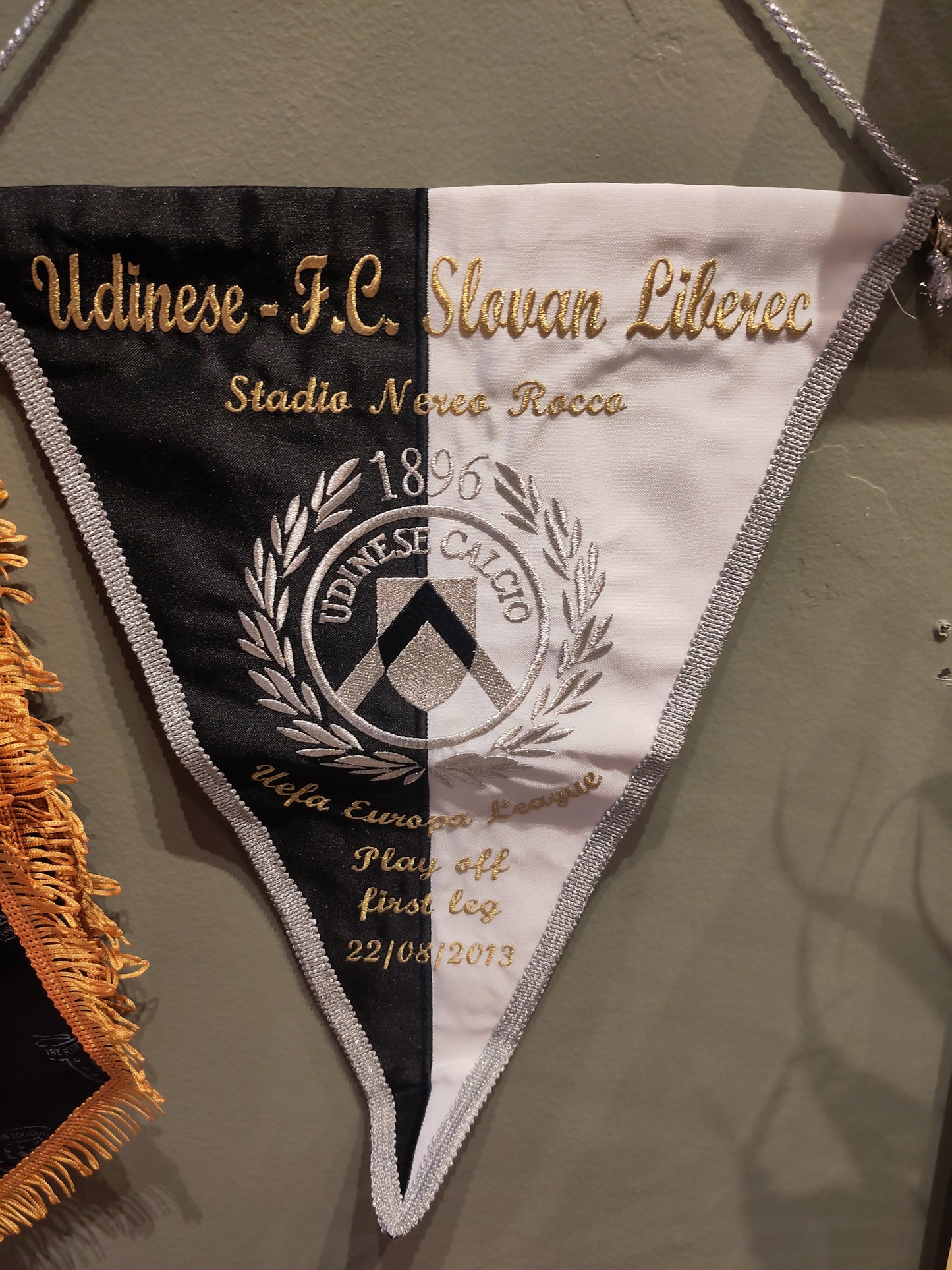 Vimpler: Diverse landslag og lag Europa League/Champions League (++)