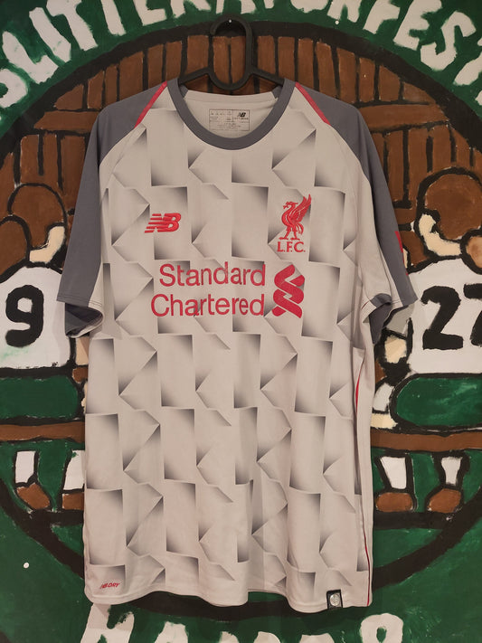Liverpool drakt 2018-19 tredje