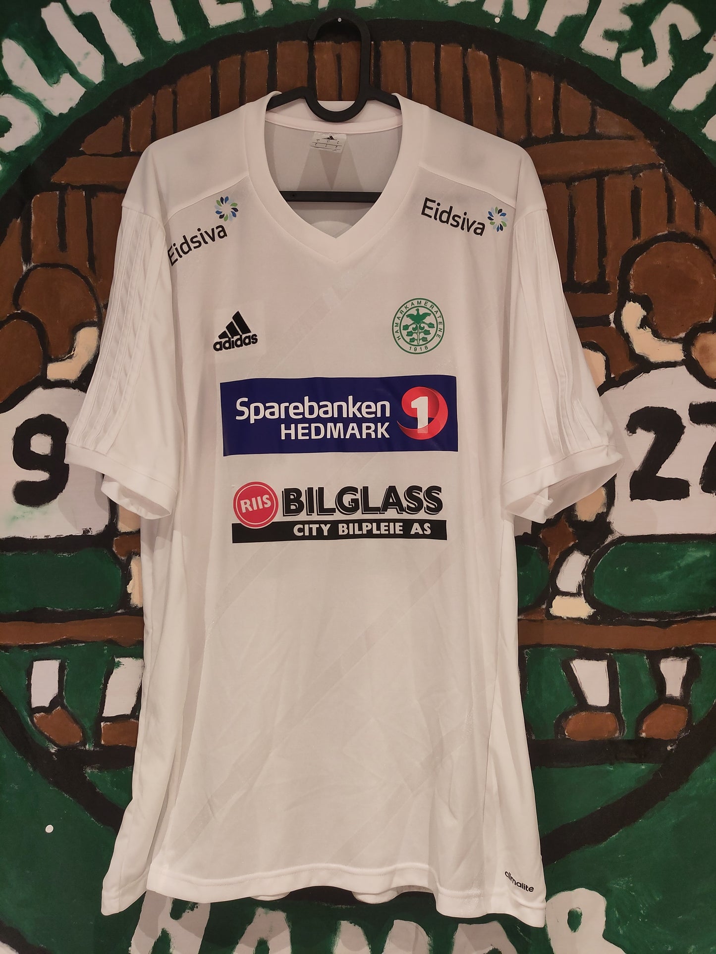 HamKam drakt hjemme (#23)