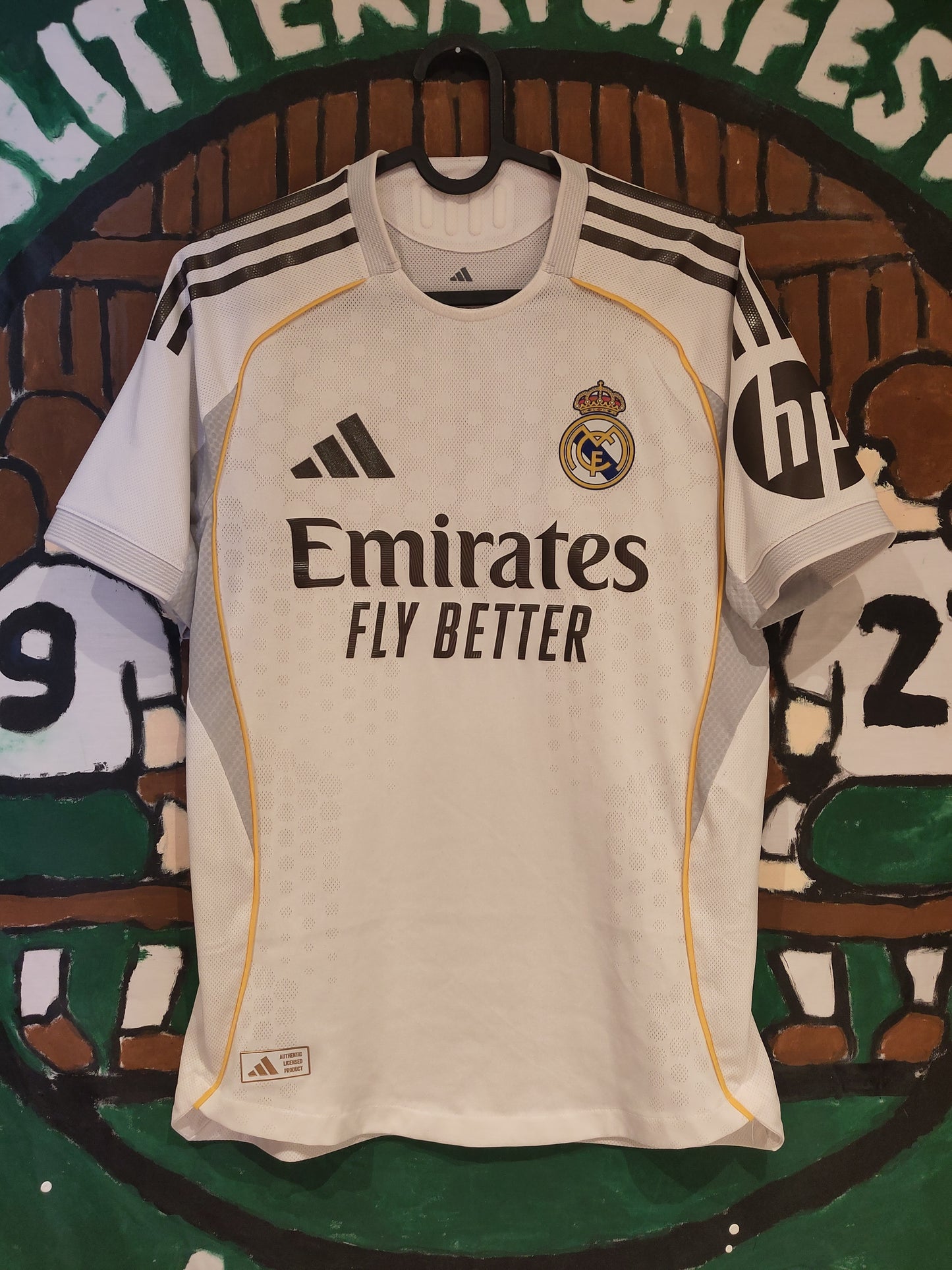 Real Madrid drakt 2025-26 hjemme (player edition)